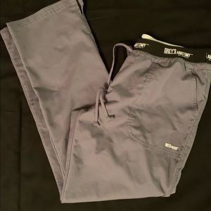 Greys anatomy size L active scrubs
